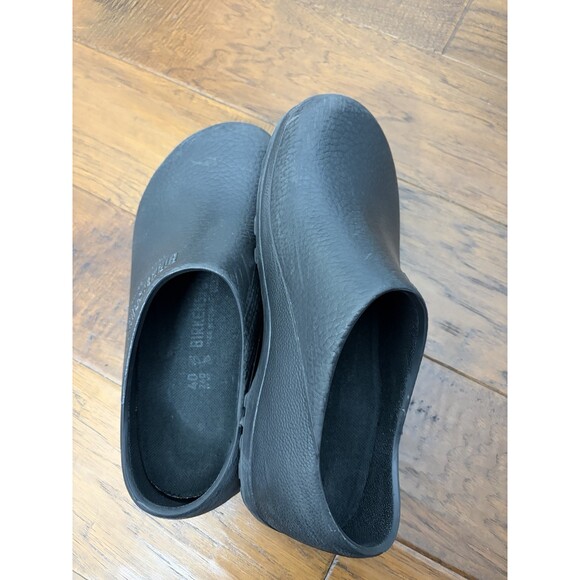 Sandals_&_Flip_Flops